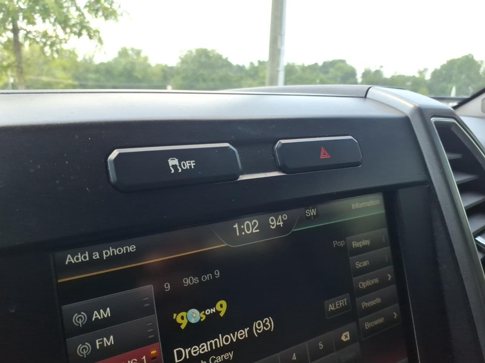 Used 2015 Magnetic Metallic Ford XLT image 8