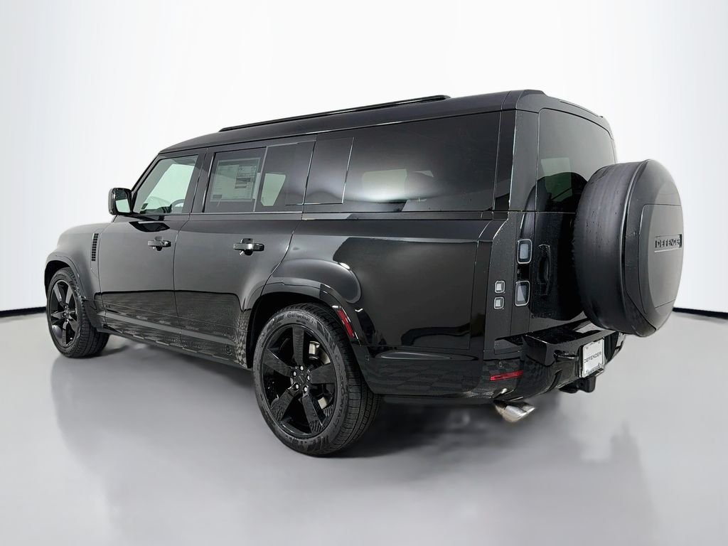 New 2026 Santorini Black Land Rover V8 image 7