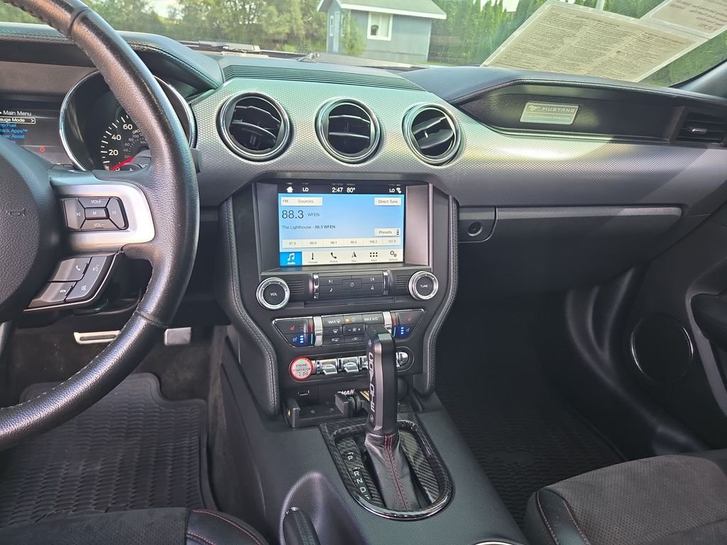 Used 2016 Magnetic Ford GT Premium image 22