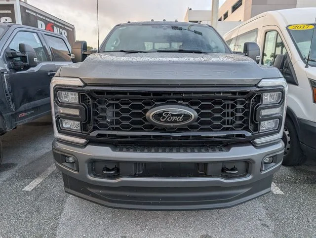 New 2026 Gray Ford XLT image 2