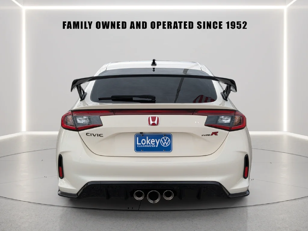 Used 2025  Honda  image 5