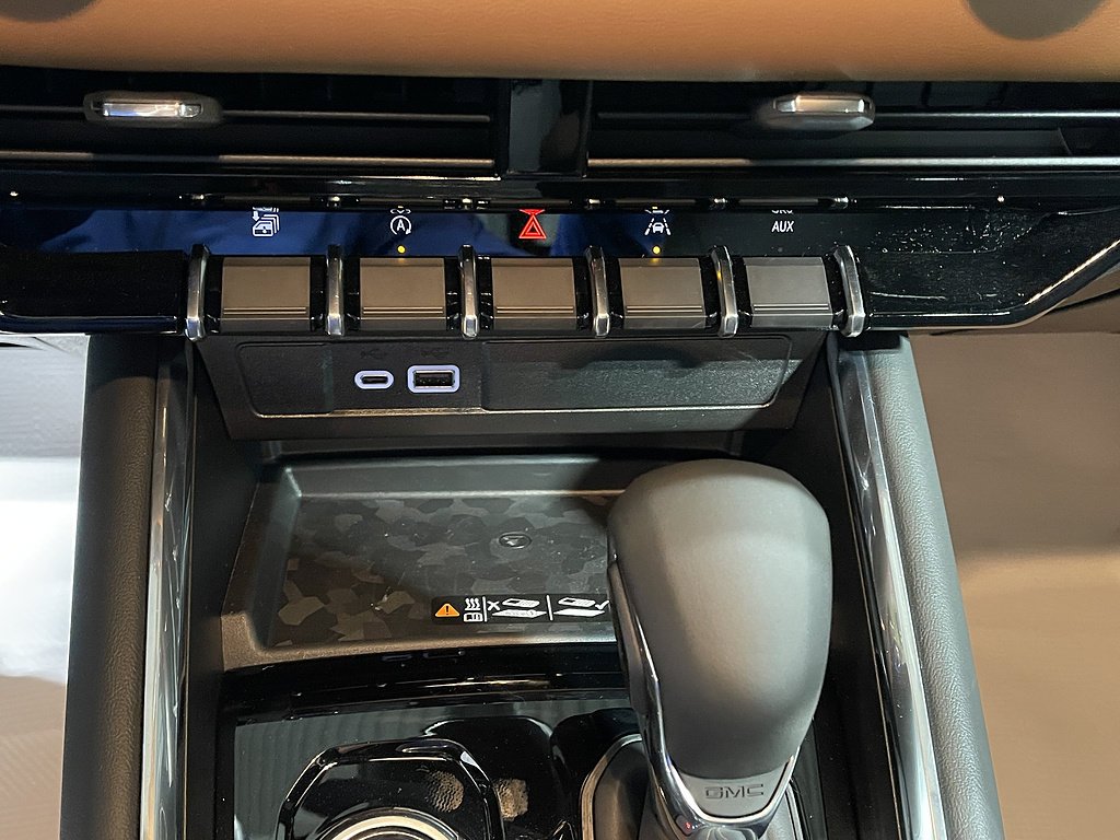 2026 GMC Canyon AT4 - Photo 28