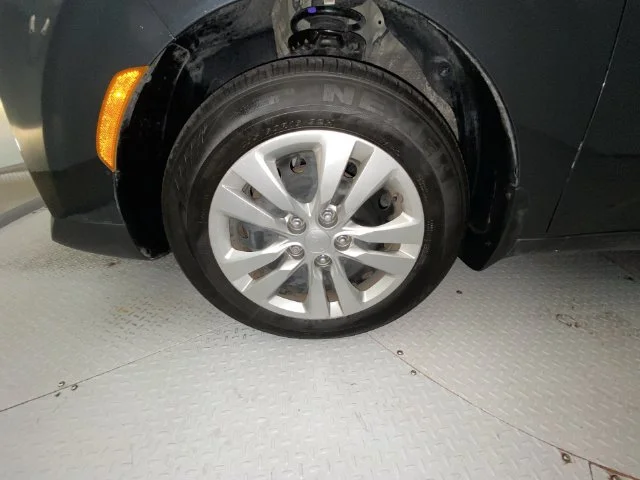 Used 2022 Gray Kia LX image 10