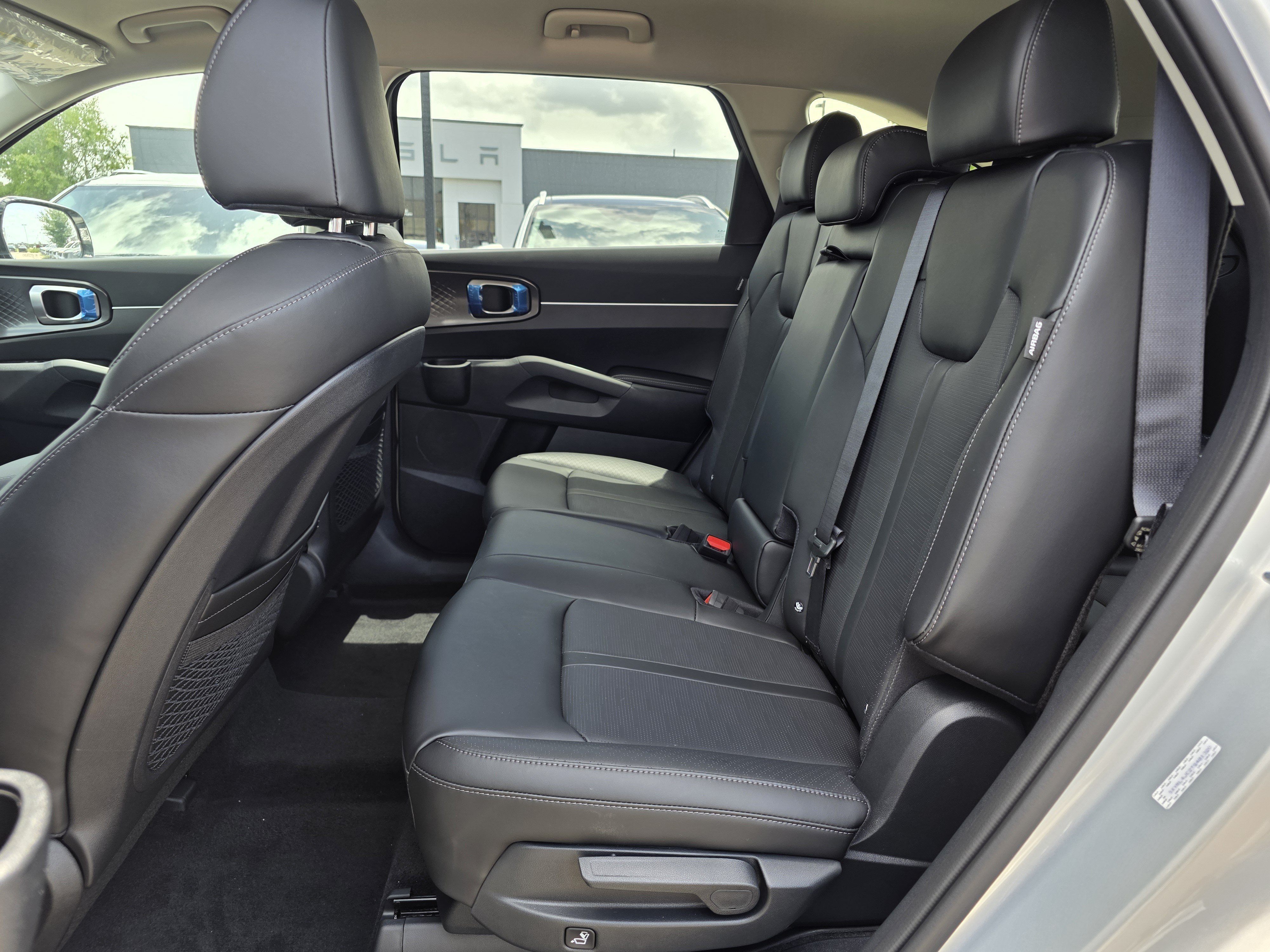 New 2026 Ivory Silver Kia S image 13
