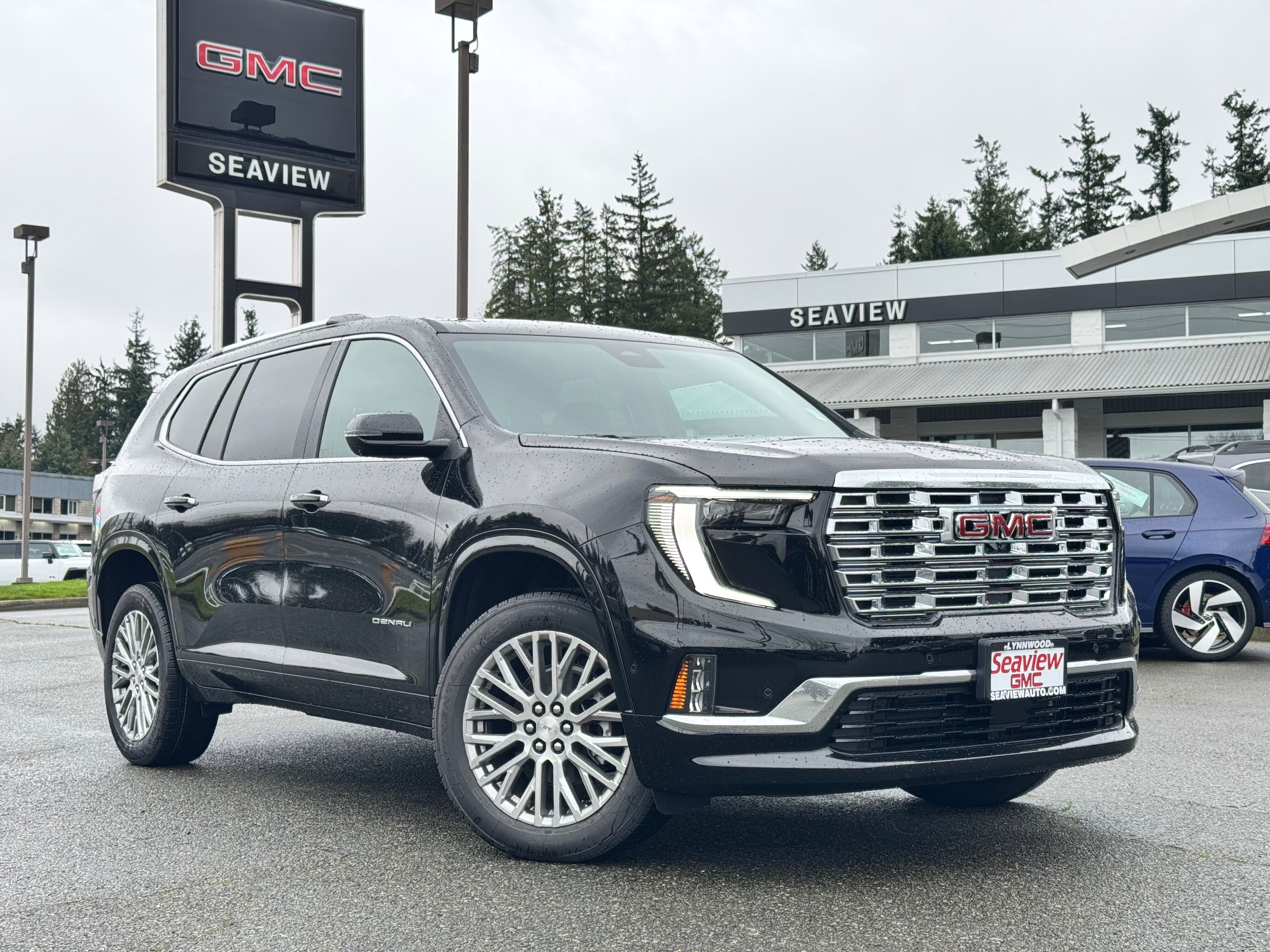 2026 GMC Acadia Denali AWD's photo