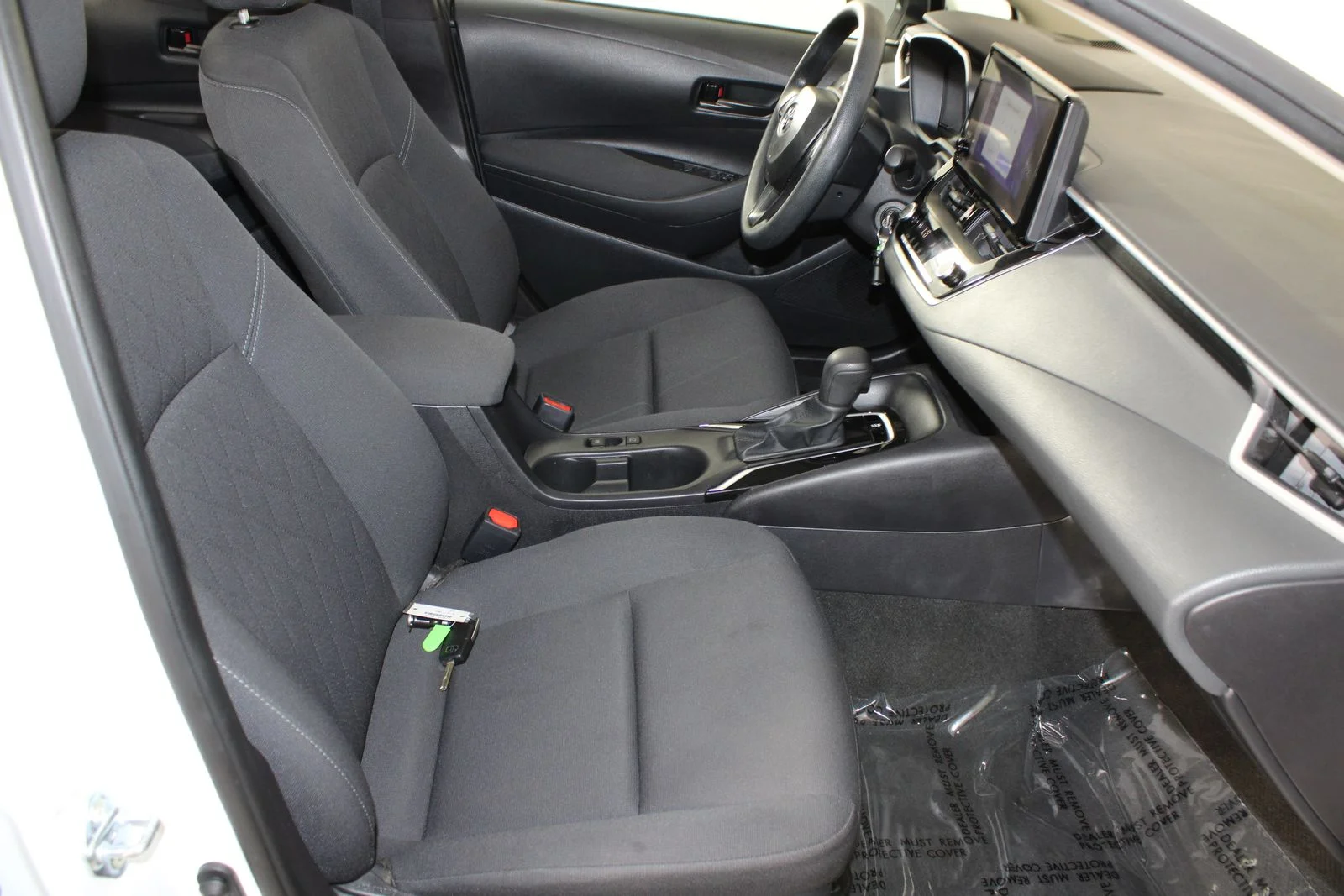 Used 2025 White Toyota LE image 8