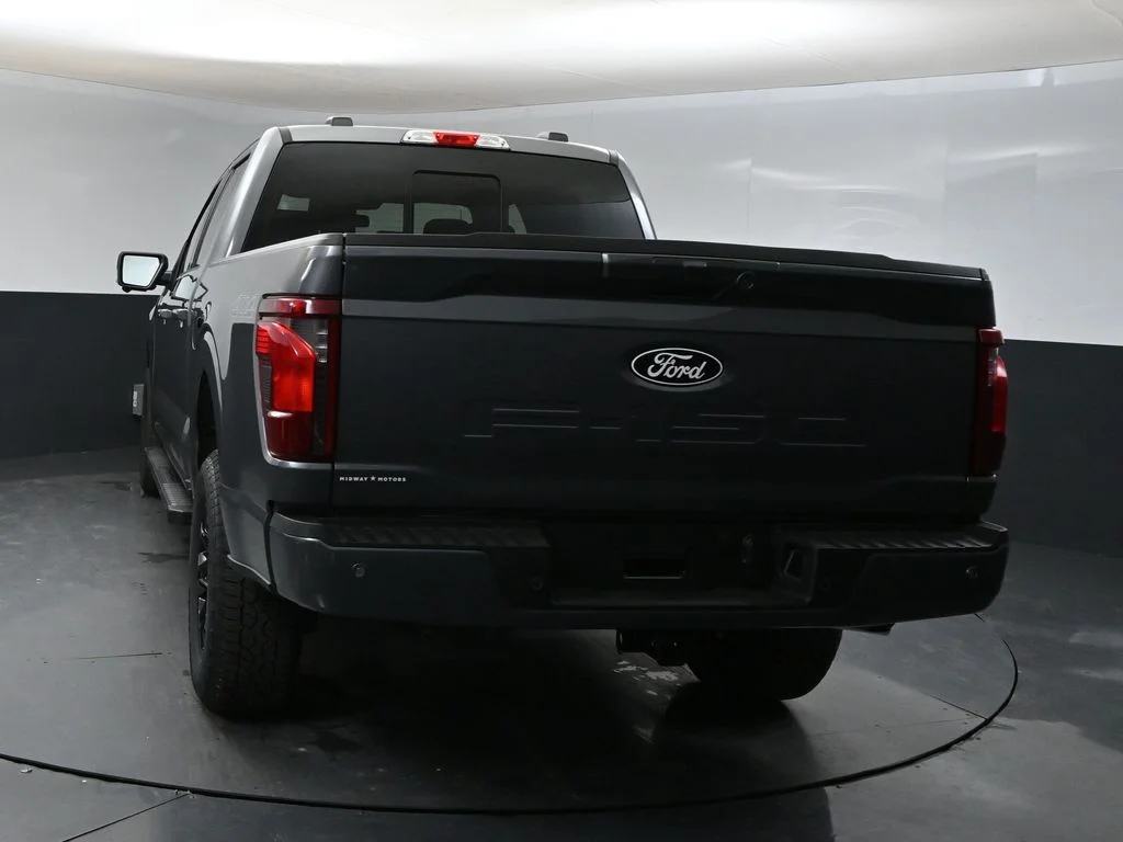 New 2026 Gray Metallic Ford XLT image 3