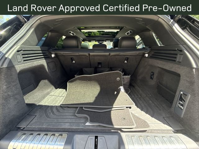 Certified Used 2025 Santorini Black Land Rover Dynamic SE image 24