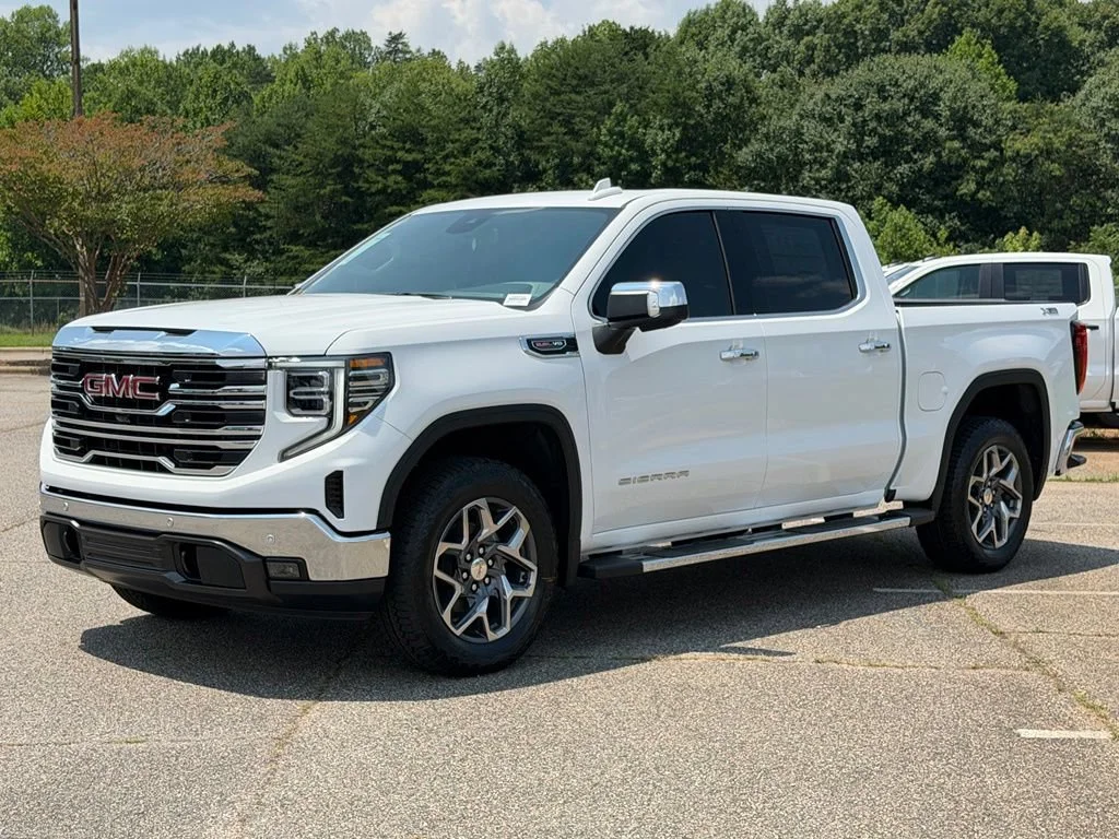 New 2026 Summit White GMC SLT image 30