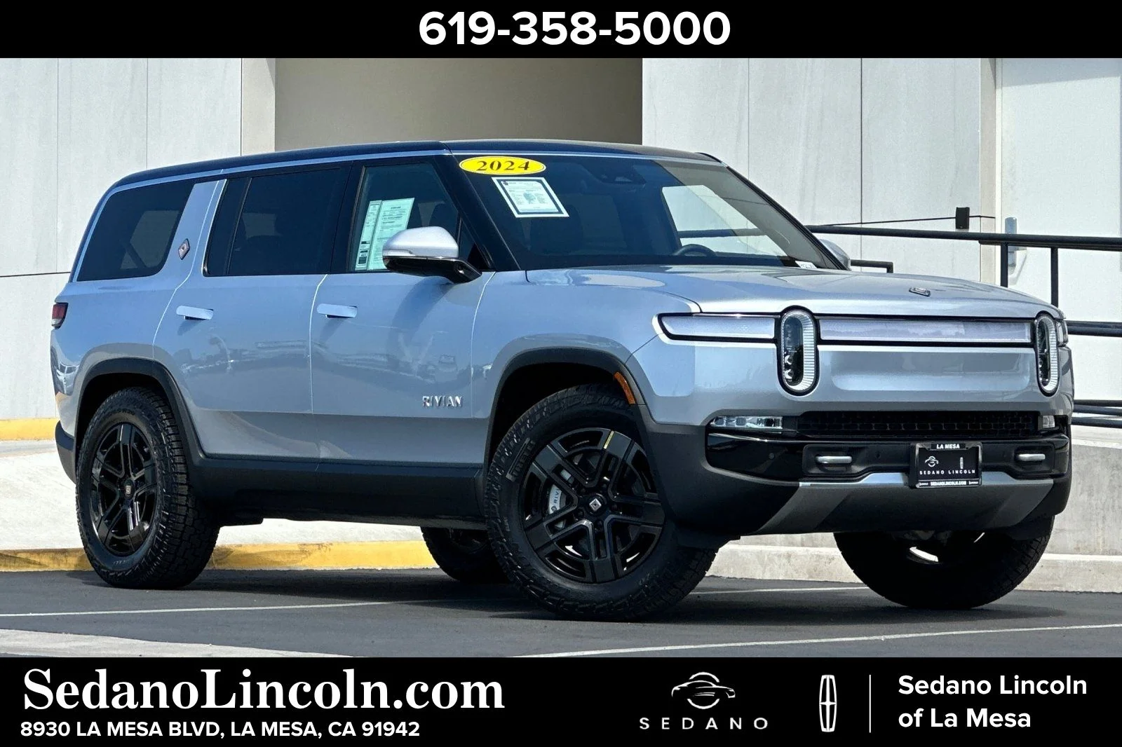 2024 Rivian R1S Adventure Dual-Motor Large Pack's photo