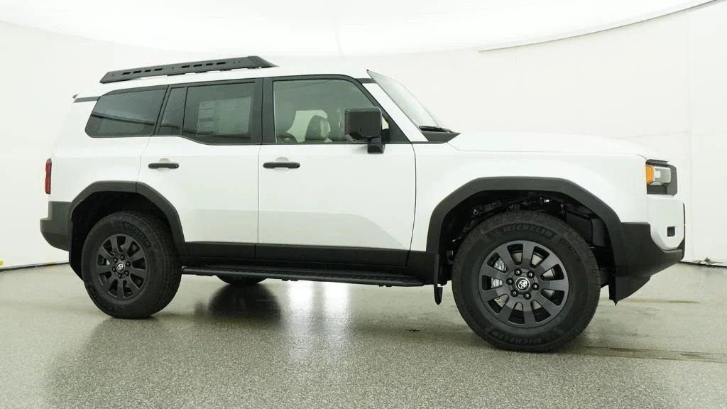 New 2027 Wind Chill Pearl Toyota Land Cruiser image 37