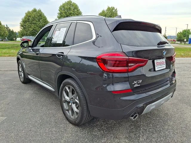 Used 2021 Gray BMW xDrive30i image 7