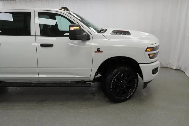 New 2026 Bright White Clear-Coat Exterior Paint RAM  image 10