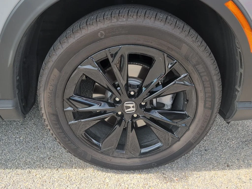 Used 2024 Gray Honda Sport Touring image 12