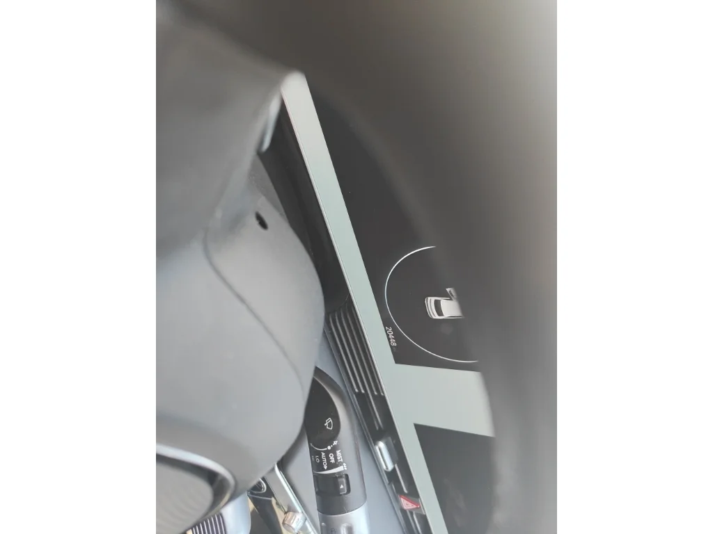 Used 2023 Digital Teal Hyundai Limited image 5
