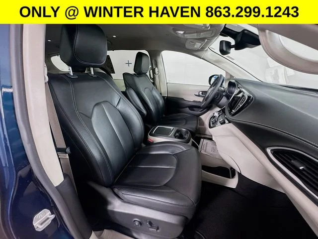 Used 2022 Blue Chrysler Touring L image 30