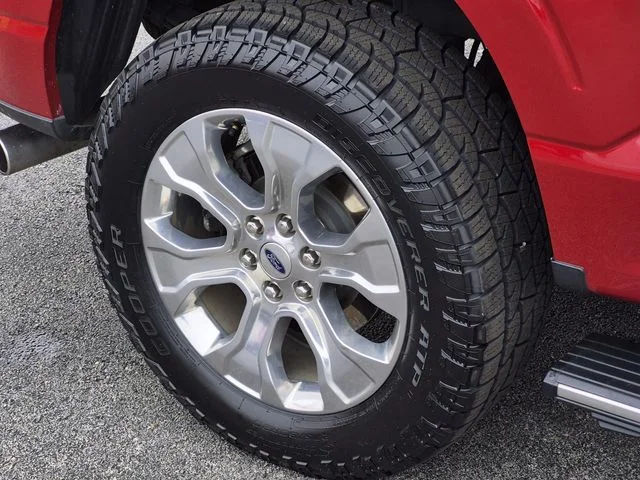 Used 2022 Red Metallic Ford Platinum image 6