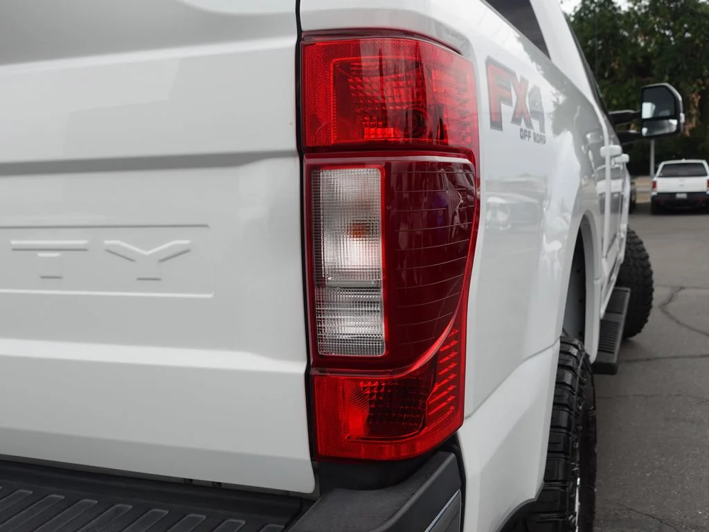 Used 2022 Oxford White Ford Lariat image 5