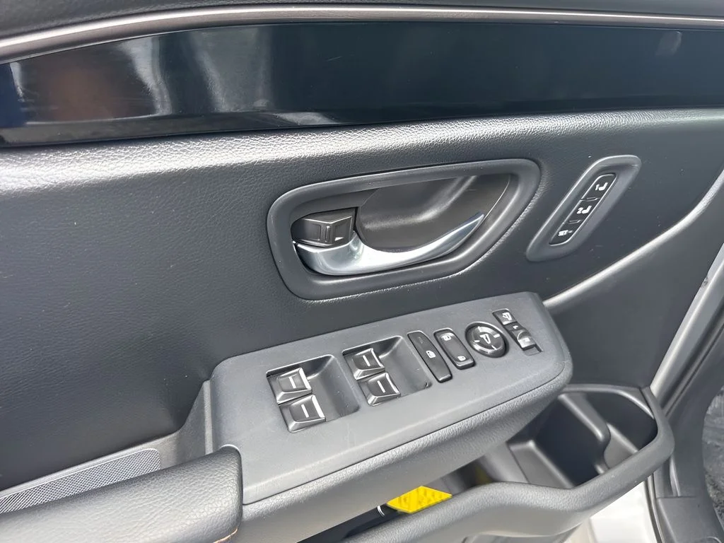 Used 2025 Silver Honda TrailSport image 28