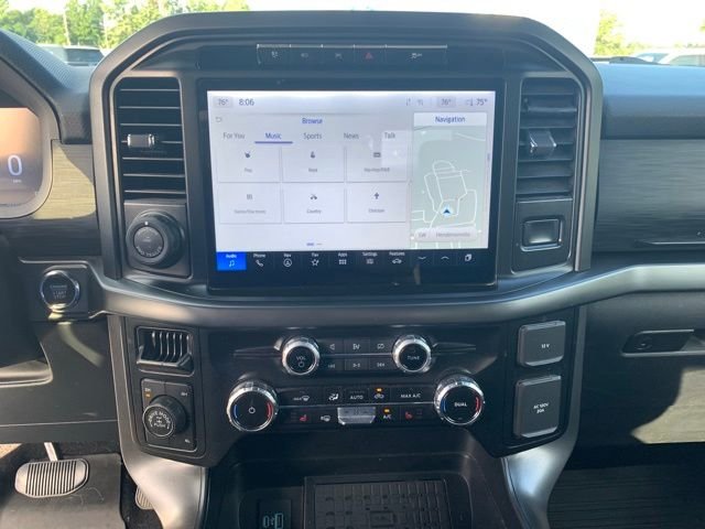 Used 2024 Black Ford XLT image 30