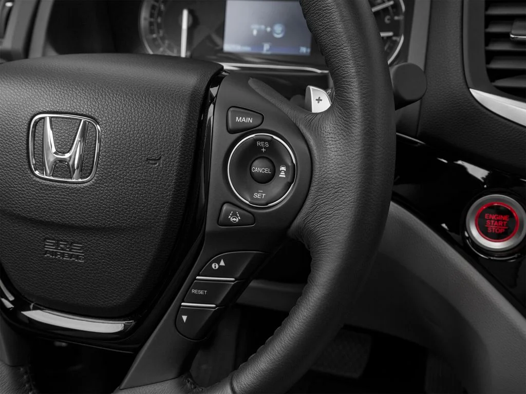 Used 2016 Blue Honda Elite image 55