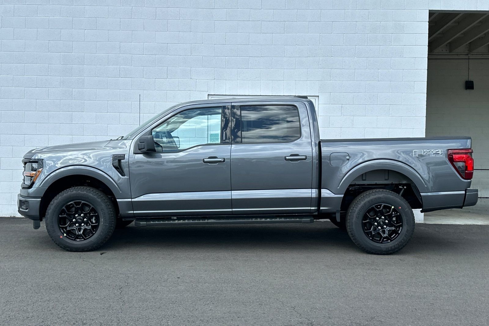 New 2026 Gray Ford XLT image 6