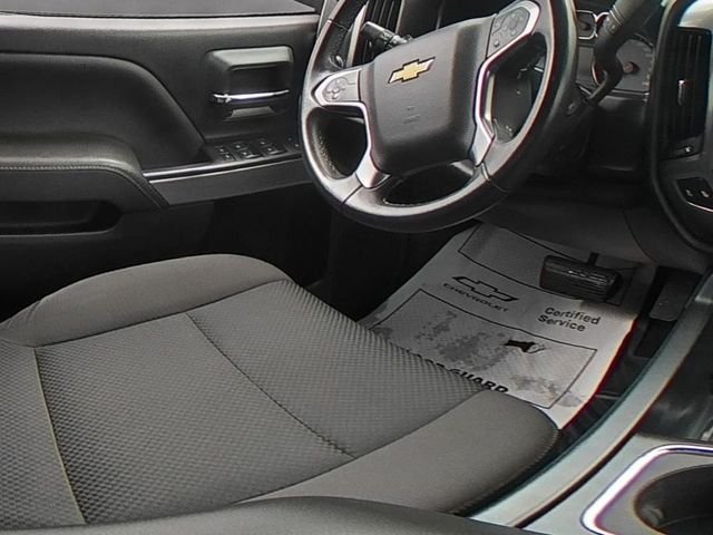 Used 2018 Silver Chevrolet LT image 38