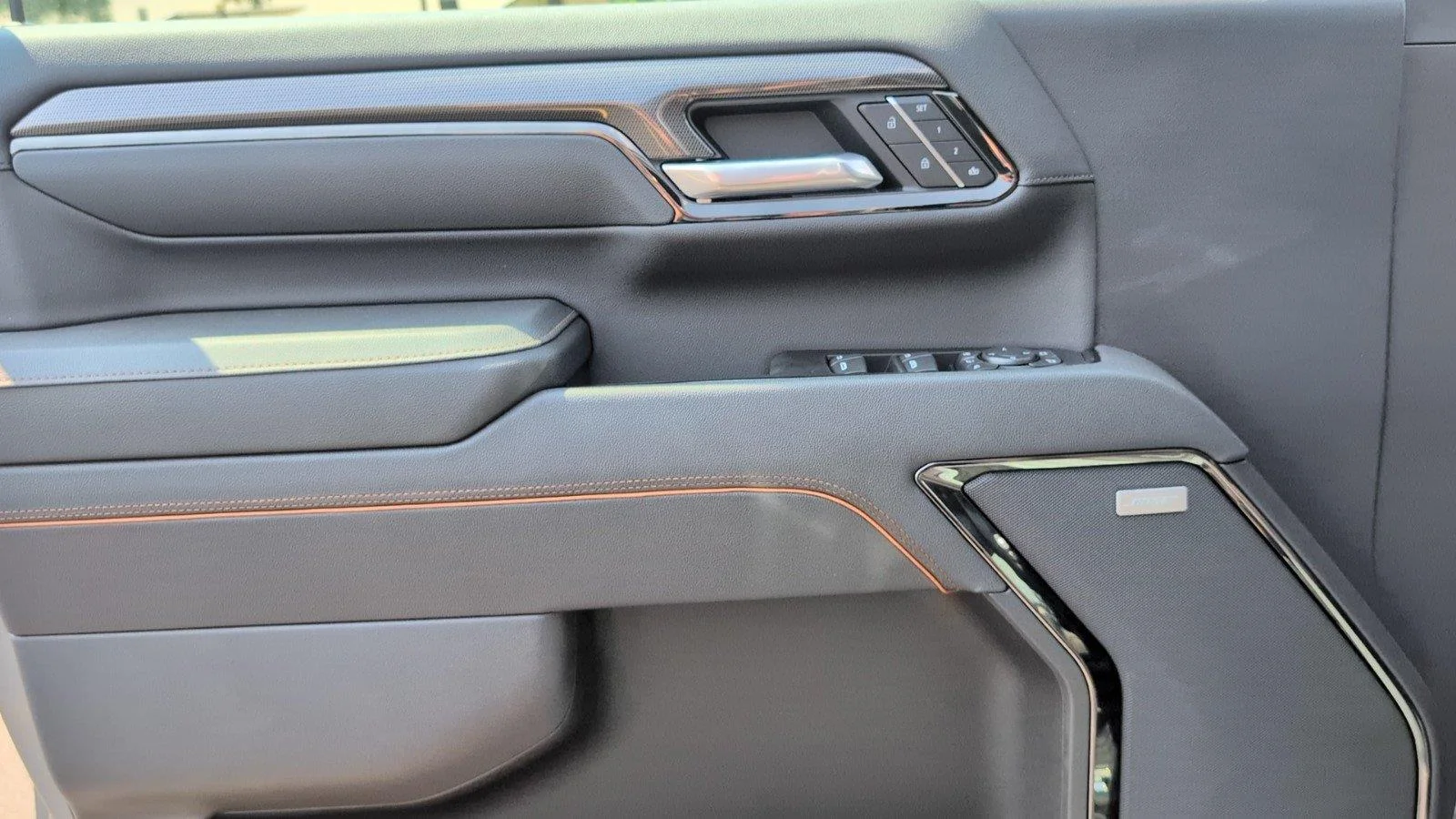 New 2026 Sterling Metallic GMC AT4 image 20