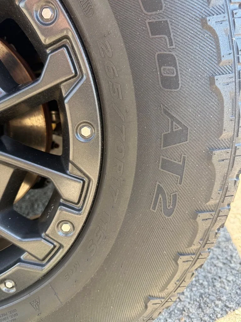 Used 2023  Nissan PRO-4X image 37