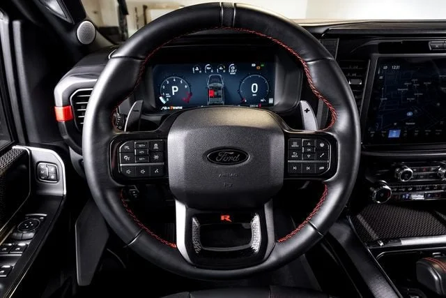 Used 2025 Shelter Green Ford Raptor image 36