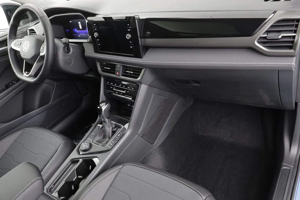 New 2026 Grey Volkswagen 1.5T SE Black image 21