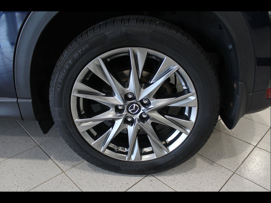 Used 2019 Deep Crystal Blue Mica Mazda Signature image 12