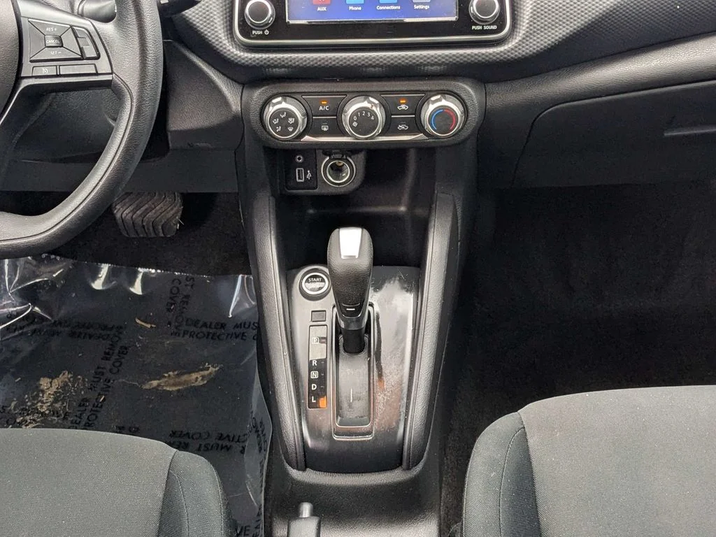 Used 2024 Gray Nissan S image 14