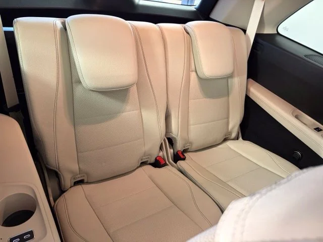 Used 2024 White Mercedes-Benz GLS 450 image 52