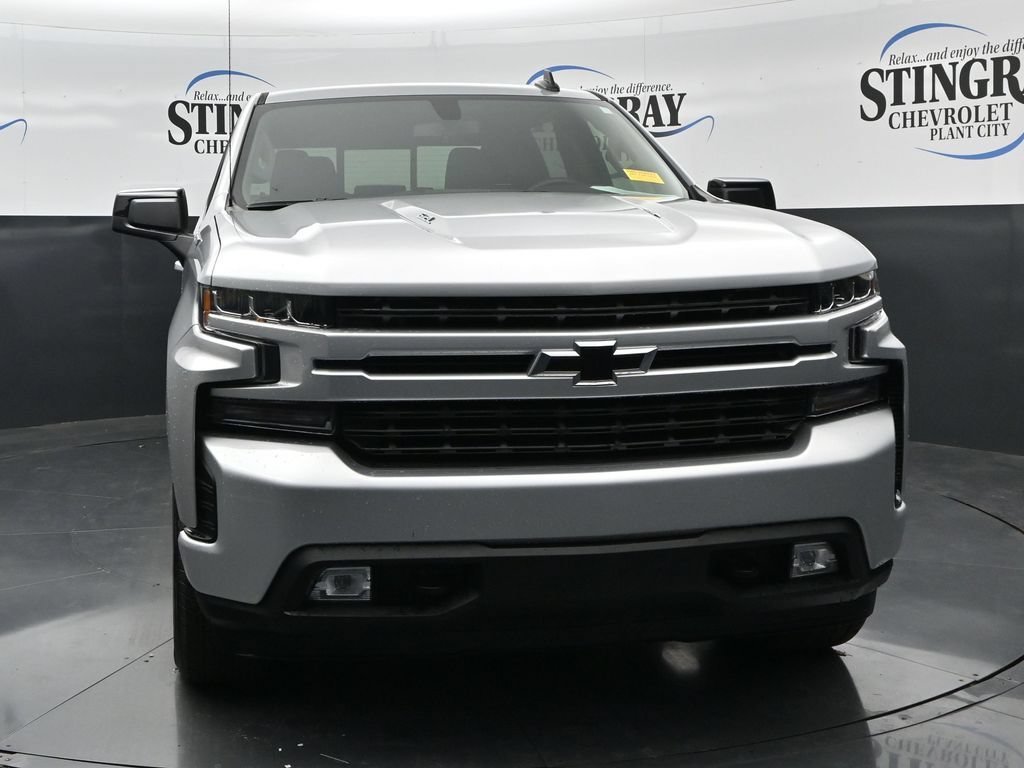 Used 2021 SILVER ICE METALLIC Chevrolet RST image 2
