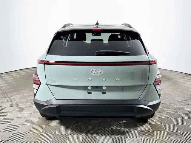 New 2027 Green Hyundai SEL Sport image 4
