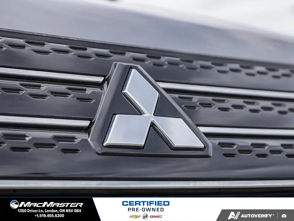 Certified Used 2023  Mitsubishi GT image 12