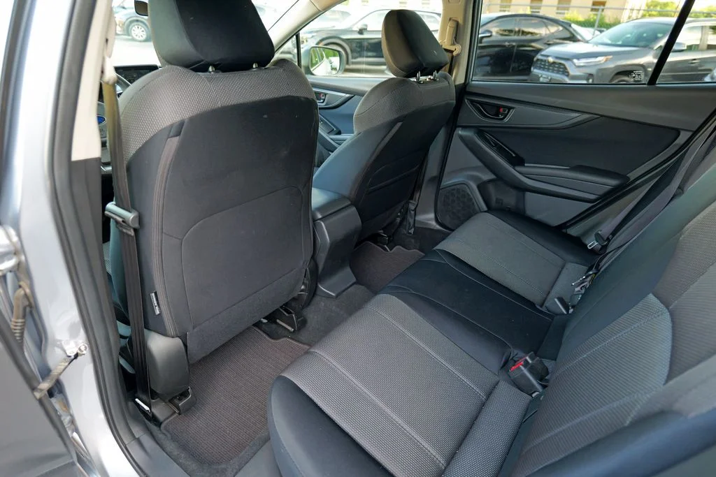 Used 2023 Ice Silver Metallic Subaru Base image 26