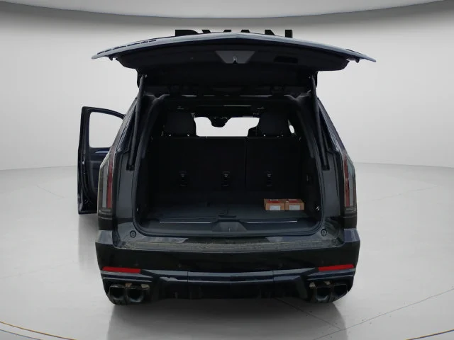 2026 Cadillac Escalade V-Series - Photo 31