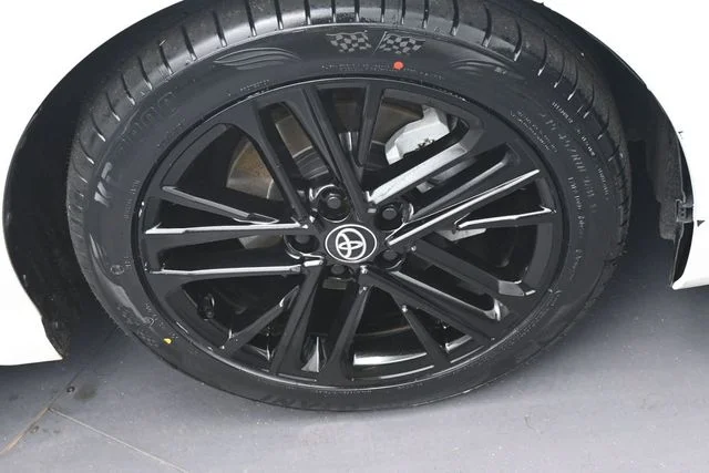 Used 2025  Toyota SE image 30