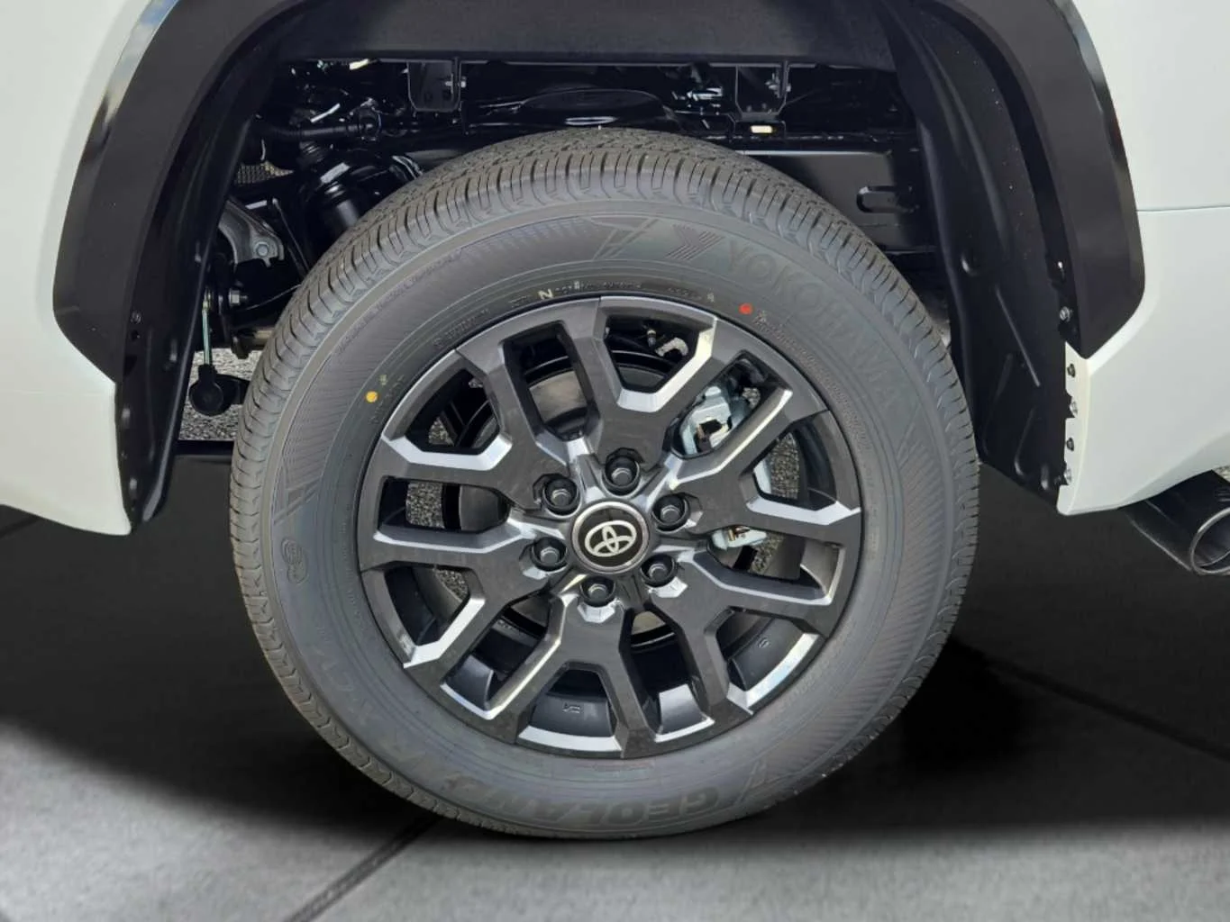 2026 Toyota Tundra Platinum - Photo 12