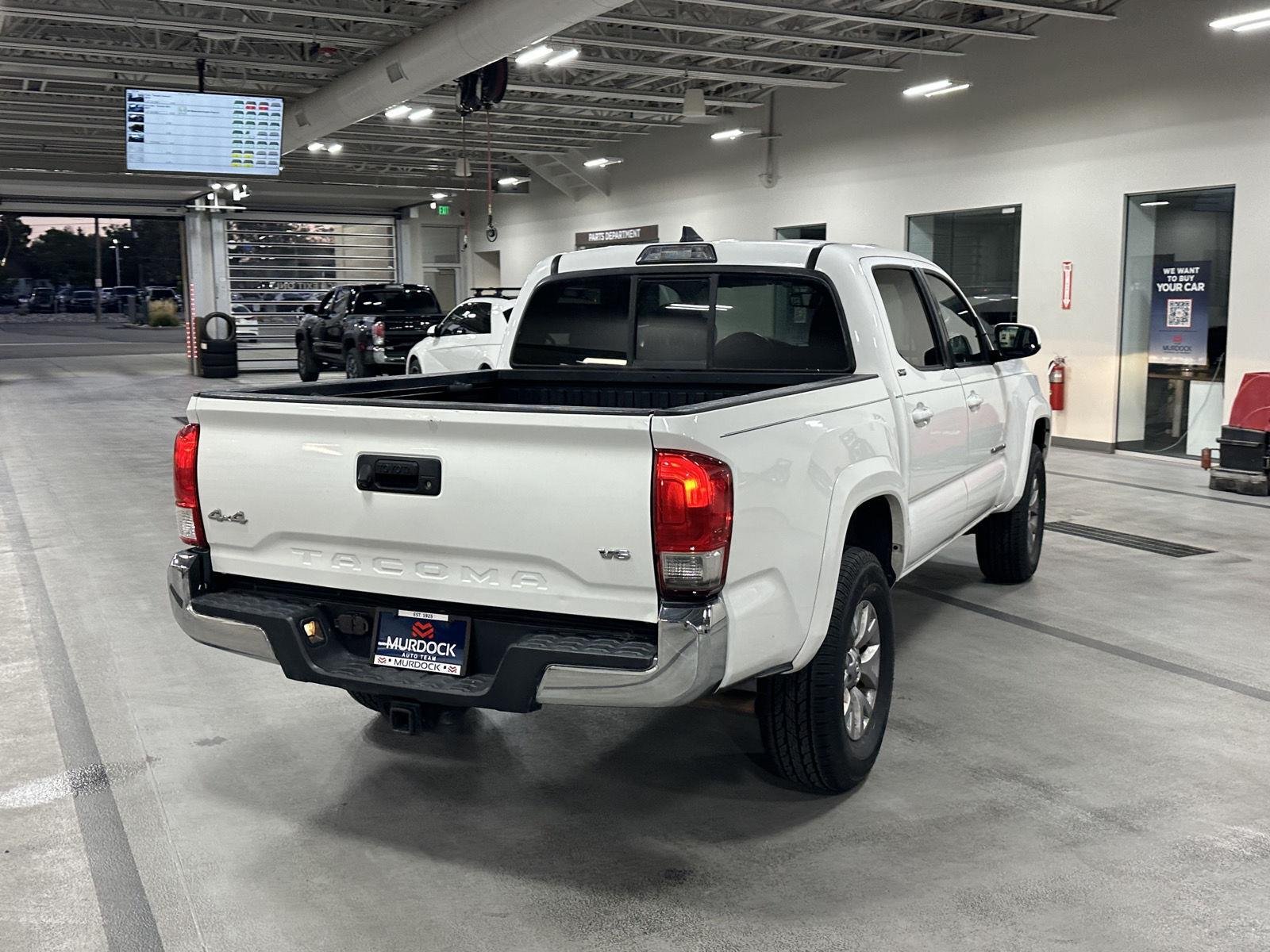2017 Toyota Tacoma SR5 - Photo 6