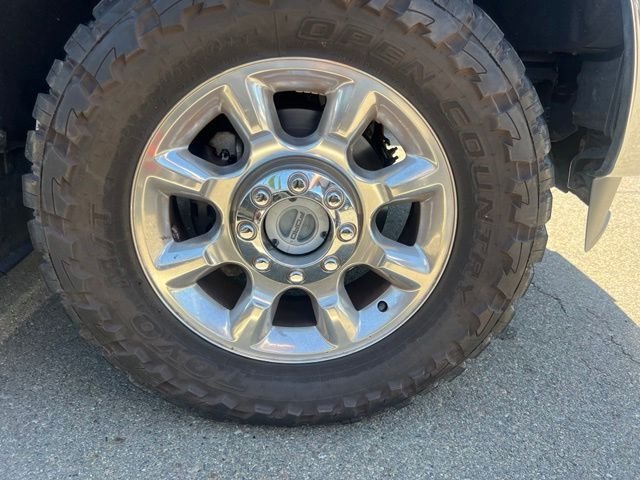 Used 2015 Gray Ford Lariat image 5