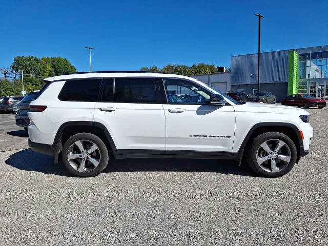 Used 2021 White Jeep Limited image 7
