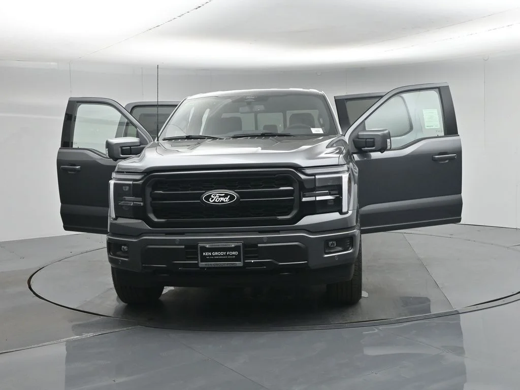 New 2026 Carbonized Gray Metallic Ford Lariat image 33