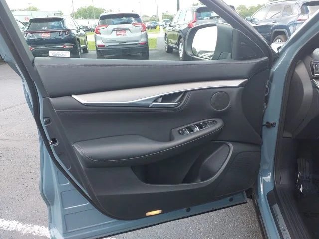 Used 2023 Gray INFINITI LUXE image 11