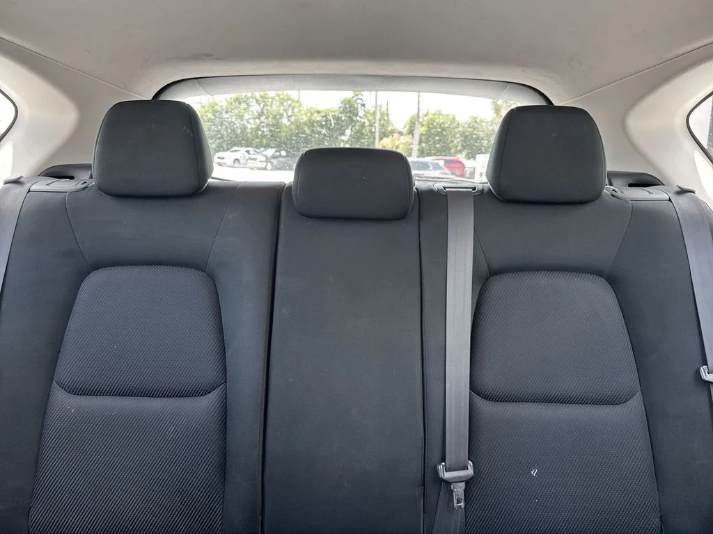 Used 2019 Sonic Silver Metallic Mazda Sport image 18