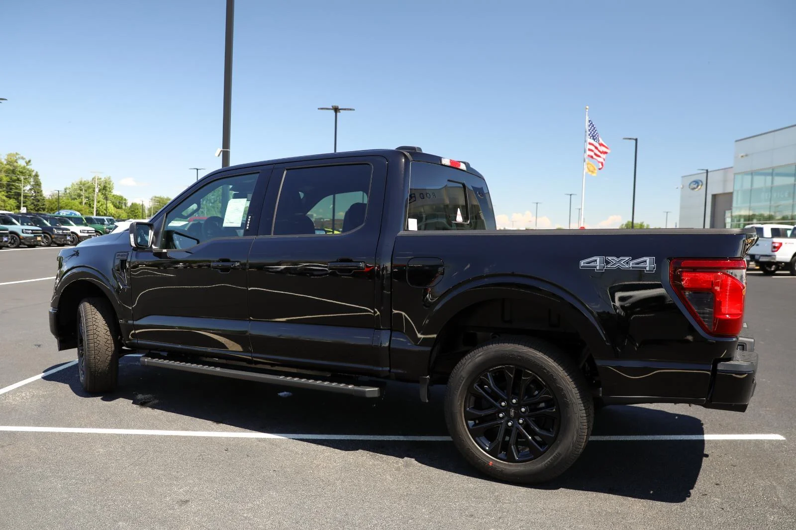 New 2026 Agate Black Metallic Ford XLT image 12