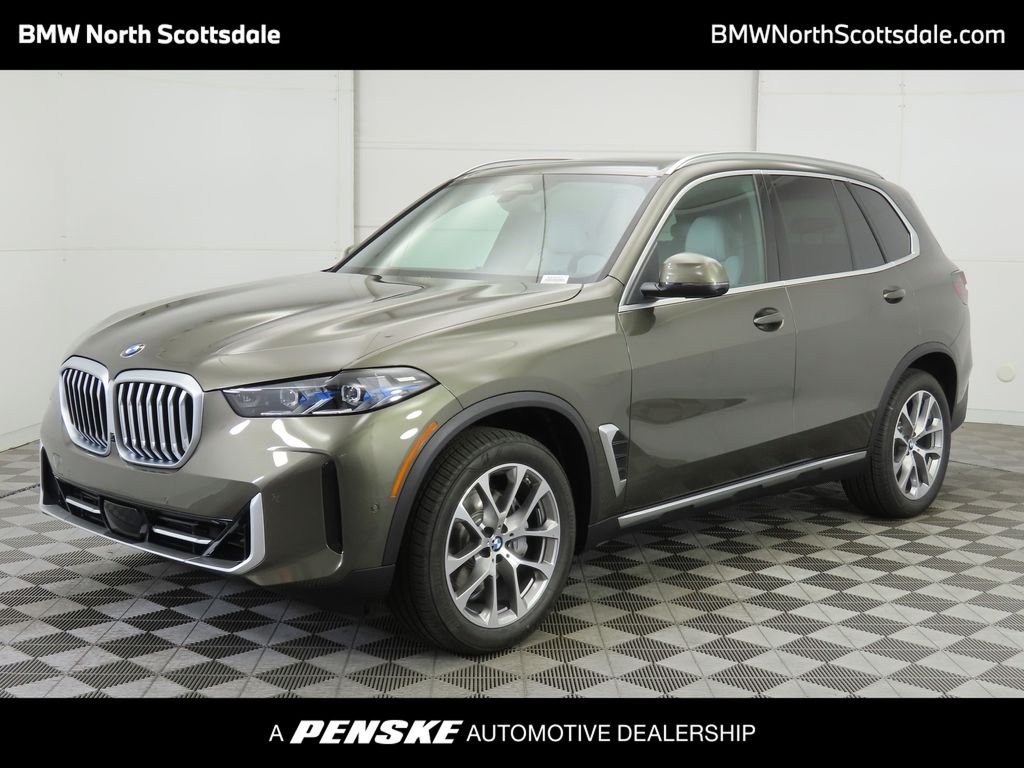 Used 2026 Green Metallic BMW xDrive40i image 1