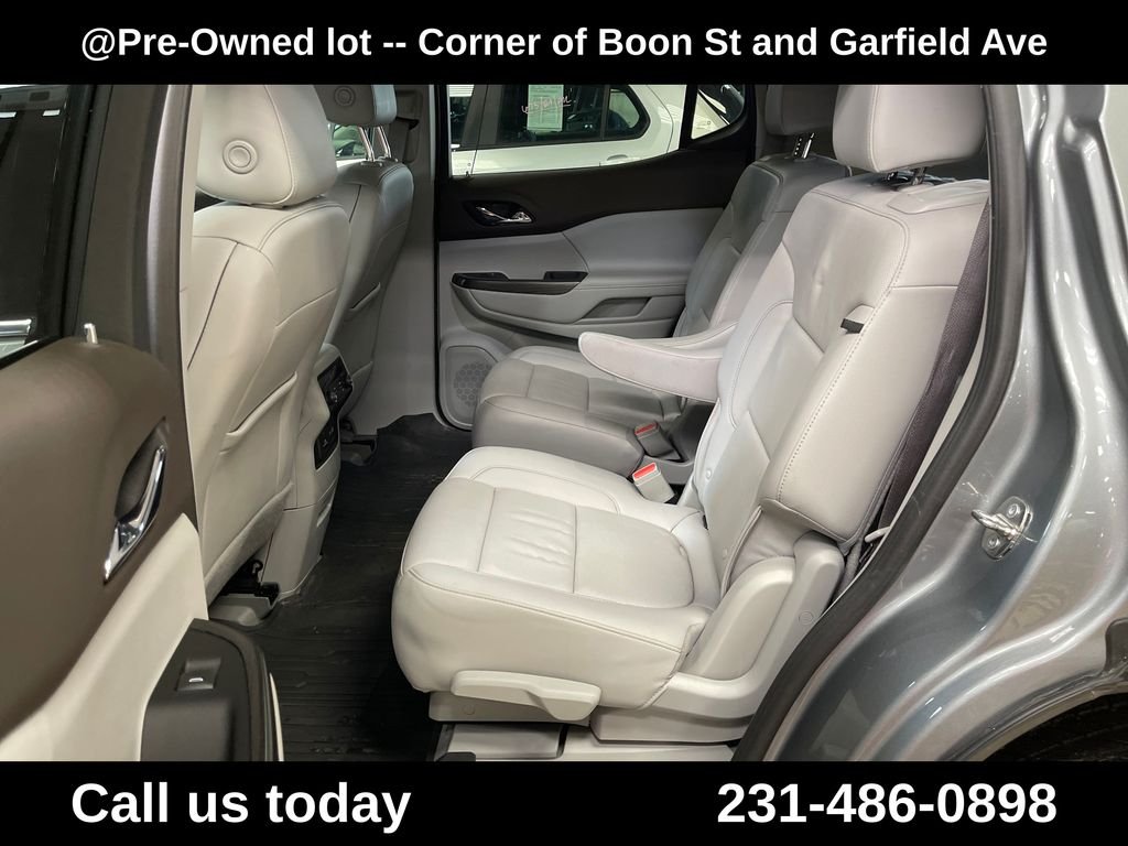 Used 2023 Silver GMC SLT image 21
